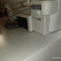 Fotocopiatrice e stampante con cavetto