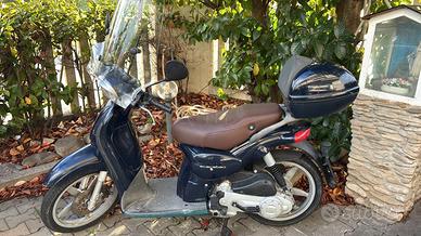 Scarabeo 100 Aprilia