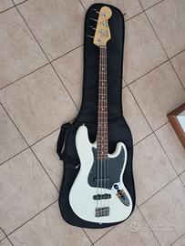 Fender jazz bass American performer