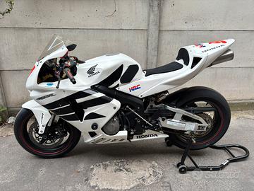 Honda CBR 600 rr