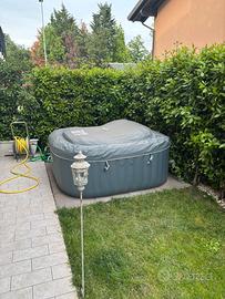 Solo vasca spa bestway hawaii da pulire