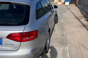 Audi A4 in  buone  condizioni
