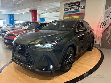 Lexus NX 2.5 plug-in Luxury 4wd e-cvt