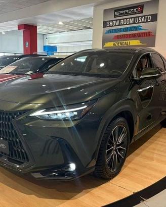 Lexus NX 2.5 plug-in Luxury 4wd e-cvt