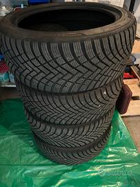 Gomme invernali 225 45 17