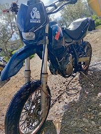 beta m4 super Motard