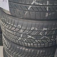 Pneumatici 235/45/18 Continental 