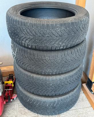 Pneumatici Invernali Nokian 235/55 R19
