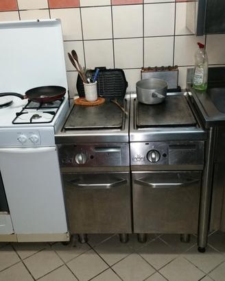 numero due Piastre inox a gas dim 70 x 40 cadauna