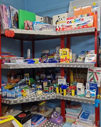 Stock di Giocattoli e Cancelleria