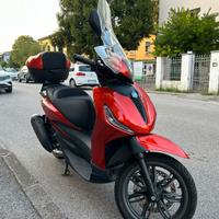 BEVERLY 300S I.e. ABS ASR