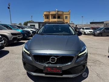 VOLVO V40 Cross Country D2 Style Plus