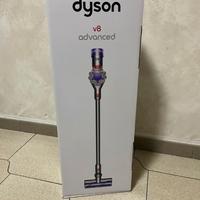 Dyson v8 Nuovo