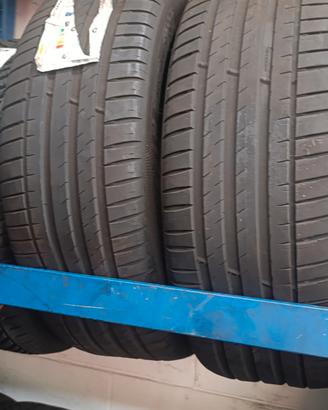 2 pneumatici di Michelin 235/50R20104Y nuovi