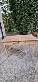 vecchio tavolo da cucina
