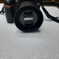 Reflex Nikon D90 con tre obiettivi