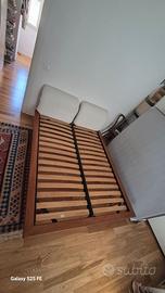 Letto matrimoniale in legno di ciliegio