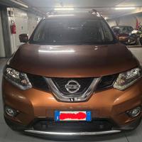 Nissan X-Trail 2015 - condzioni perfette