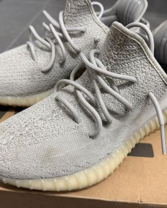Adidas Yeezy Boost 350 V2