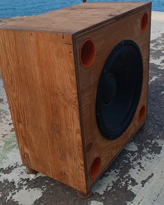 subwoofer 8 ohm