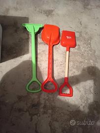 Rastrello e due palette