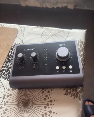 Audient iD14 MKII  scheda audio
