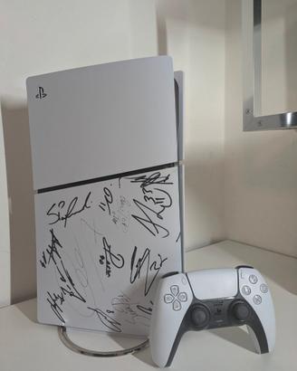 Playstation 5 Slim Digital - Autografata