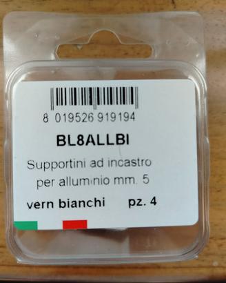 Supporti ad incastro per serramenti porta tende 