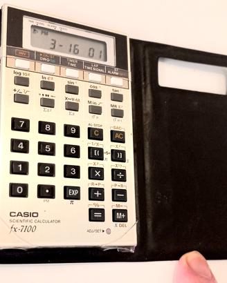 Calcolatore scent. sveglia Casio fx-7100 anni 80
