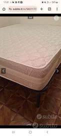 Materasso matrimoniale con rete ortopedica inclusa