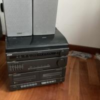 Stereo vintage con casse