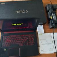Computer Acer Nitro 5 - i5  8300H-GTX-
