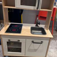 Cucina giocattolo in legno completa + accessori