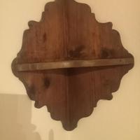 mensola angolare in legno 