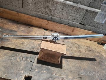 Kore manubrio e attacco manubrio