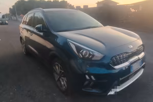Kia Niro 1.6 full Hybrid DCT mod Style  141 cv