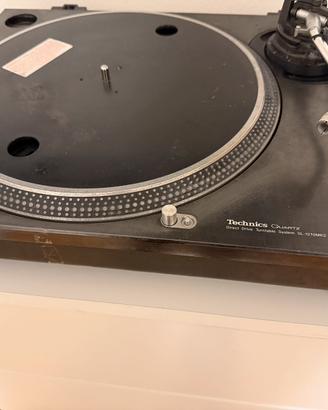 Technics SL 1210 MK2 giradischi