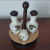 Set  olio, aceto sale e pepe