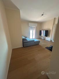 3 camere disponibili da Gennaio