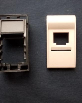 Adattatore RJ 45 marca AVE