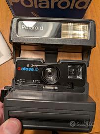 Polaroid 636 closeup instante camera