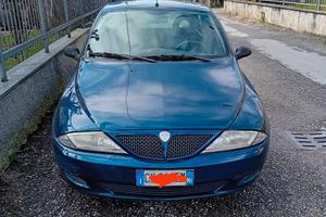 Lancia Y elefantino blu 1.2