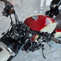 triump thunderbird 900 epoca anno 2001