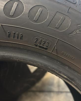 175/65/14 estive Goodyear