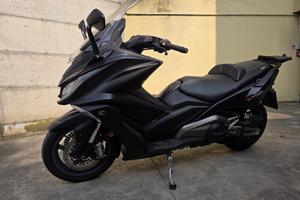 Kymco AK 550