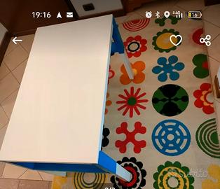 Scrivania regolabile + tappeto Ikea