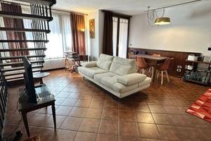 Appartamento di 78 m² con 2 locali e box auto a Ba