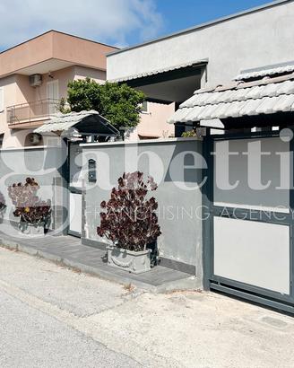 Villa singola Giugliano in Campania