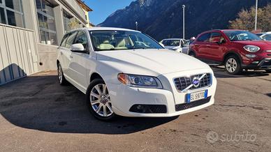 Volvo V70 2.0 d3 Momentum E5