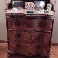 Secretaire / Comò con scrittoio a ribalta